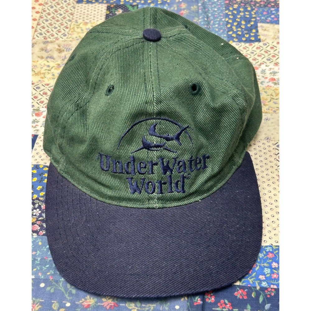 Vintage 90's Underwater World green snapback Mall of America